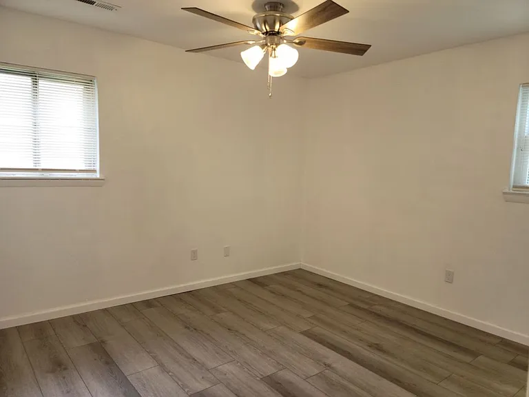 932 Gossman Dr — Photo 19