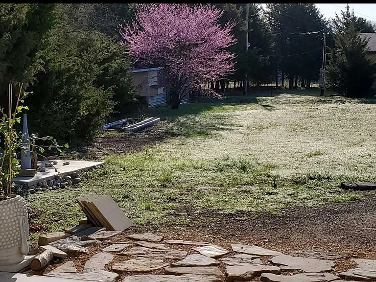 Oak Creek Dr — Photo 11