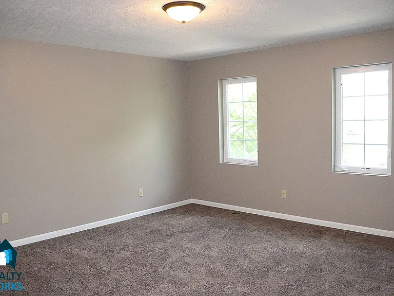 805 Charleston St — Photo 11