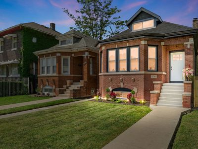 8746 S Wood St, Chicago, IL, 60620