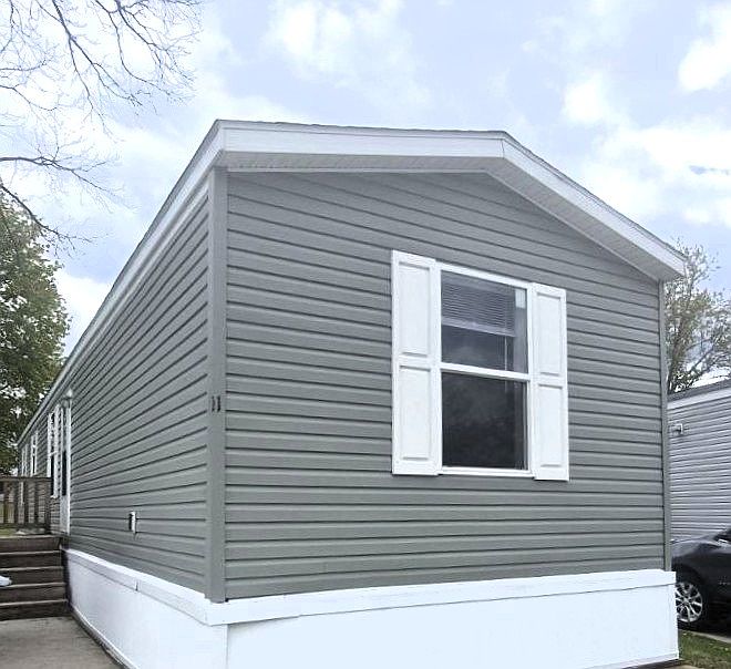 1st image of 11 Channing Cir