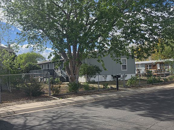 3rd image of 403 S Burlington Ave