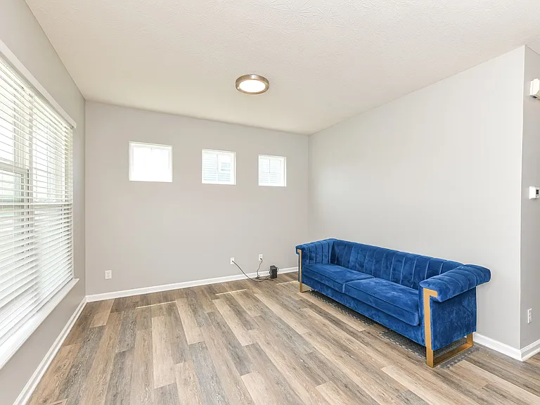 9818 Gallop Ln — Photo 16
