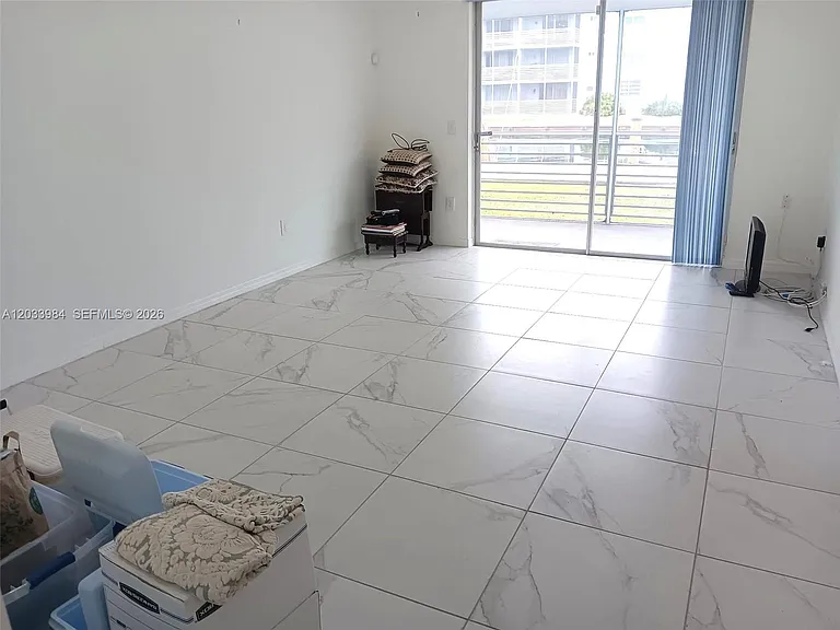 3551 NE 169th St #110-A — Photo 7