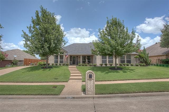 1st image of 10194 Sunridge Dr
