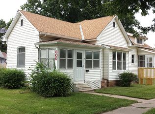 600 N Oak St, McPherson, KS 67460
