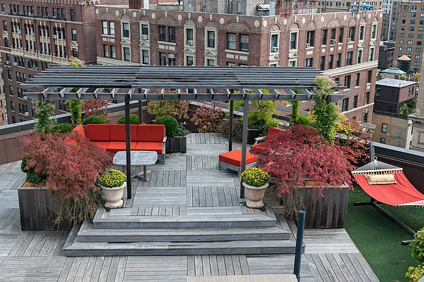 Sold by Brown Harris Stevens | media 8