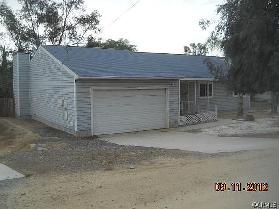 3rd image of 27610 Summit St