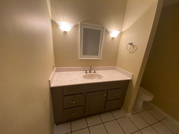 20210305_225353627_iOS_03082021