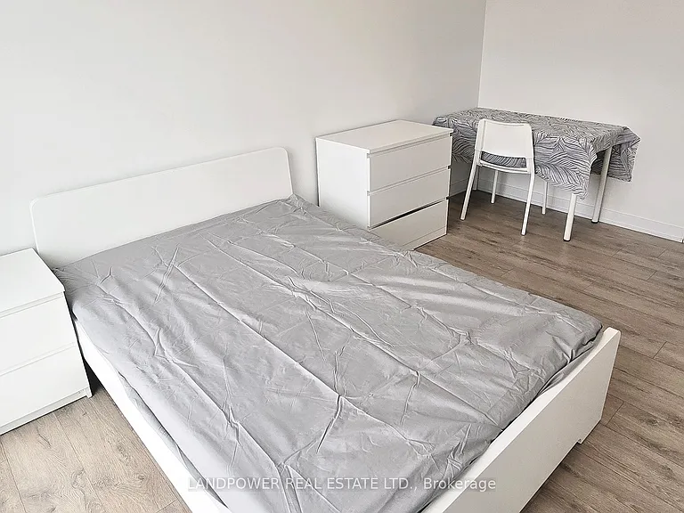 1800 Simcoe St N #313 — Photo 36