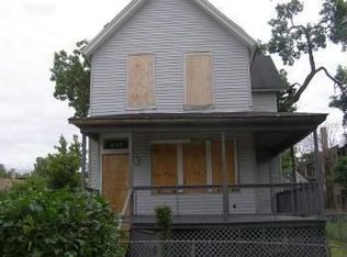 447 W 60th, Chicago, IL 60621