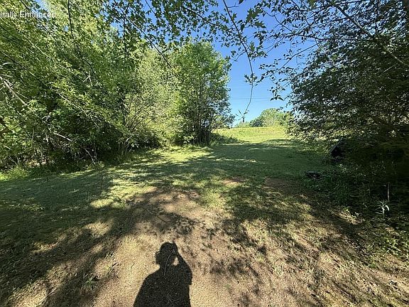 2nd image of 500 County Road 41