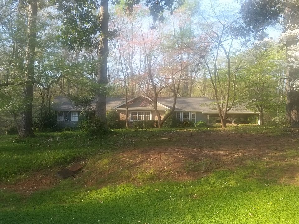 1st image of 741 N Saint Marys Ln NW