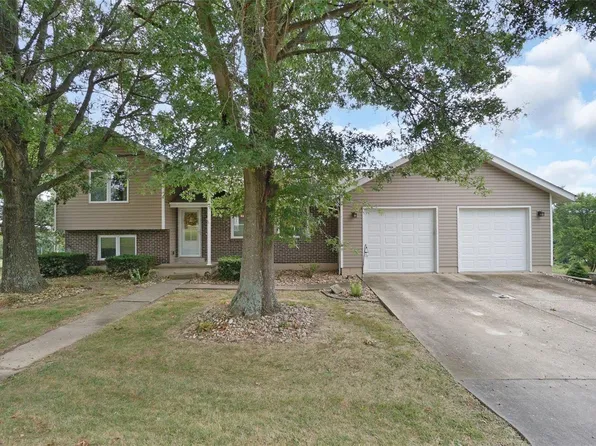 1568 Olive Rd, New Haven, MO 63068