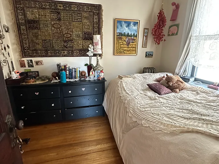 31 Saint Lukes Rd #1 — Photo 10