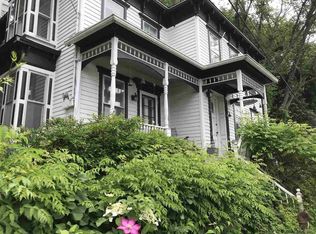 59 Mill St, New Baltimore, NY 12124