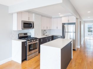 23-23 Astoria Blvd, Astoria, NY 11102