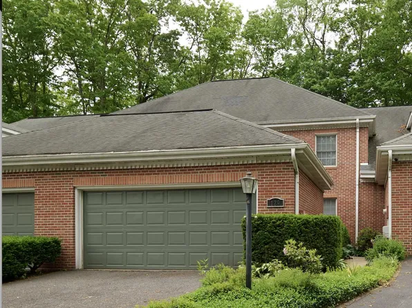 129 Westminster Ct, State College, PA 16803