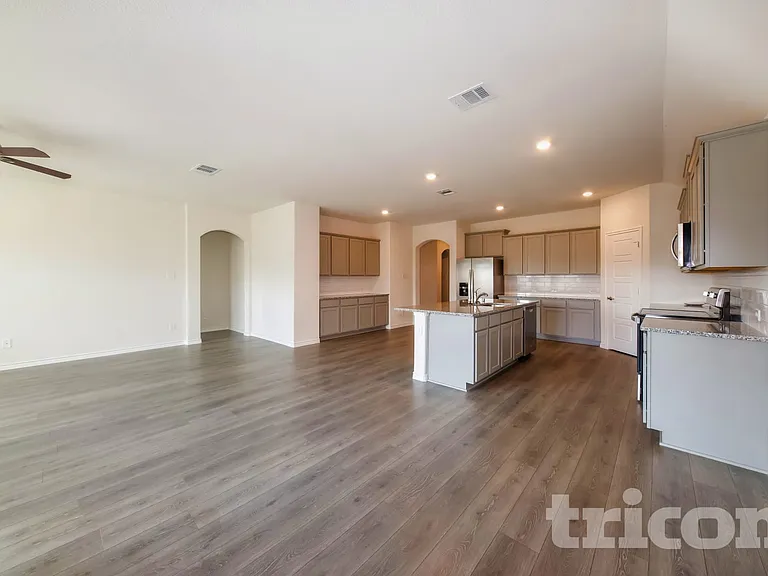 431 Rivendale Way — Photo 4
