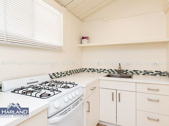 5th image of 6250-6264.5 Stanley Ave #6252.5