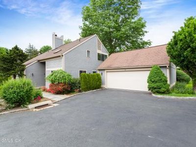 101 W Lyon Farm Dr, Greenwich, CT, 06831