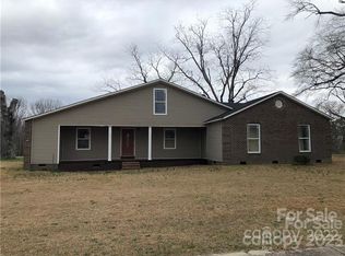 310 East St, Heath Springs, SC 29058