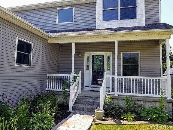 5th image of 925 Orchard Dr