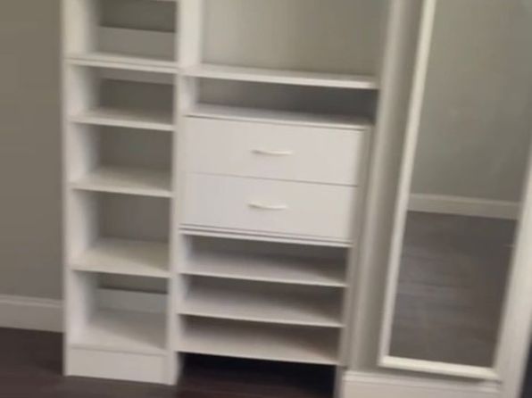 9 Minetta Pl Floor 1