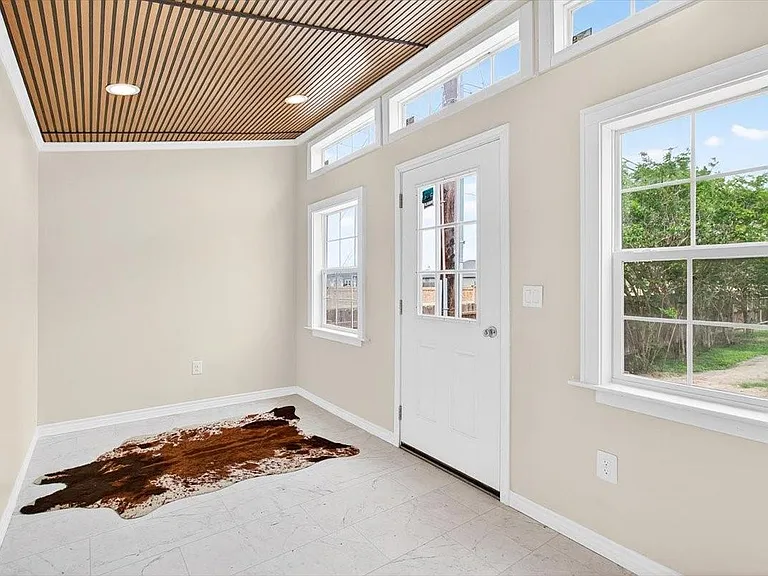 8417 Macarena Dr — Photo 33