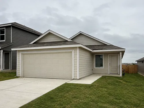 3521 Hilts Trl Photo 1