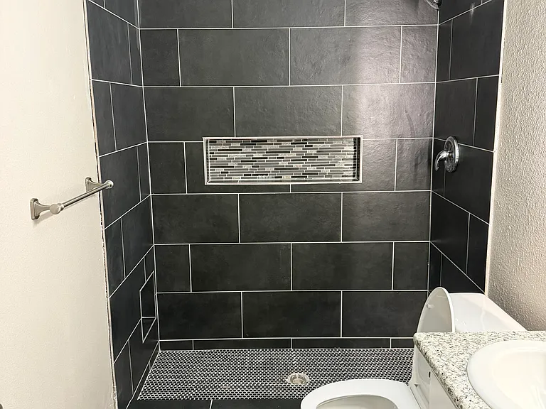 114 Jacobs St #201 — Photo 9