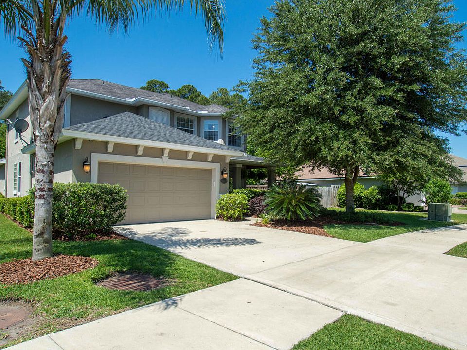 1st image of 13674 Victoria Lakes Dr