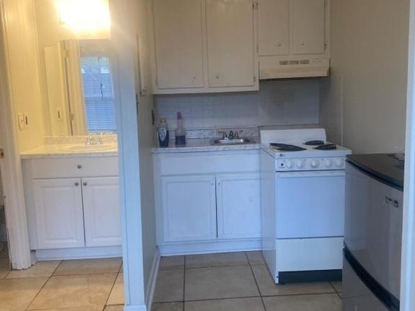 3674 Deans Bridge Rd APT 18