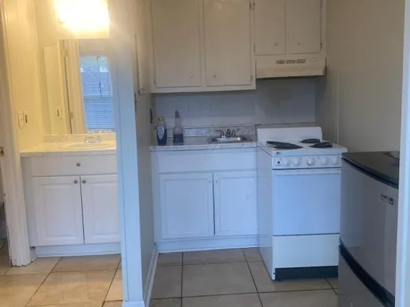 3674 Deans Bridge Rd APT 18, Hephzibah, GA 30815