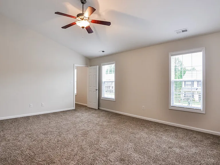 407 Morganite Ct — Photo 9
