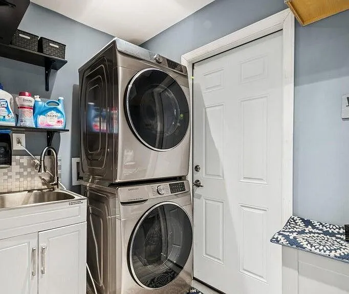 385 Aldo Dr — Photo 31