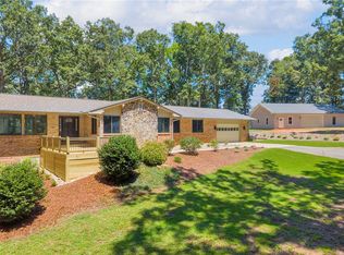 169 Castlewood Dr, Westminster, SC 29693