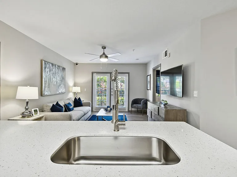 Infinity off Baldwin Park — Photo 20