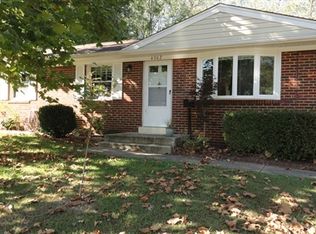 4302 Hemingway Dr, Woodbridge, VA 22193