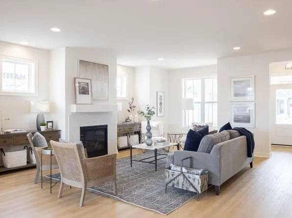 6270 134th St N, Hugo, MN 55038