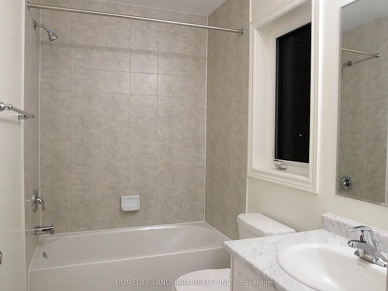 3944 Tufgar Cres — Photo 14