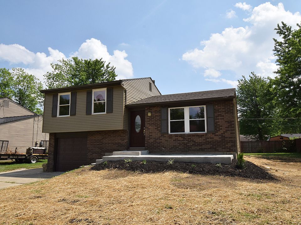 1st image of 2923 Windsong Dr