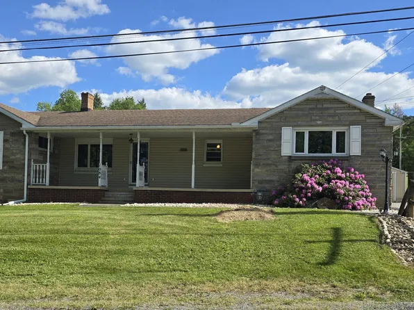 1084 E Eschbach Rd, Saint Marys, PA 15857