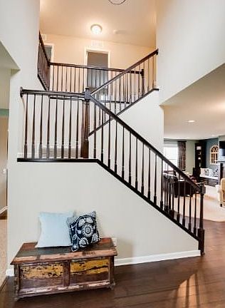 This two story foyer will wow you as you enter into this immaculate home.