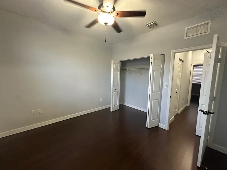 SECOND BETHROOM
