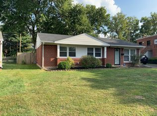 2304 Meadow Dr, Louisville, KY 40218