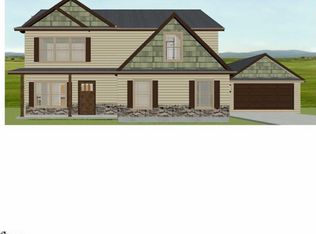 1862 Lake Cunningham Rd, Greer, SC 29651