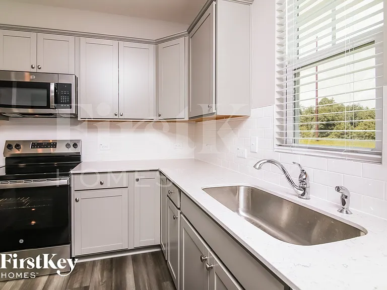 210 Soy Bean Ln — Photo 8