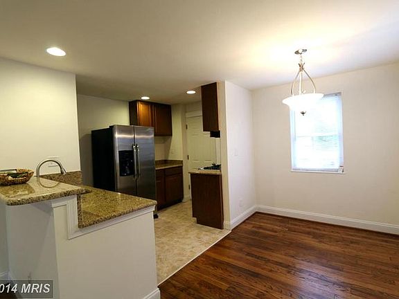 4th image of 2202 Farrington Ave