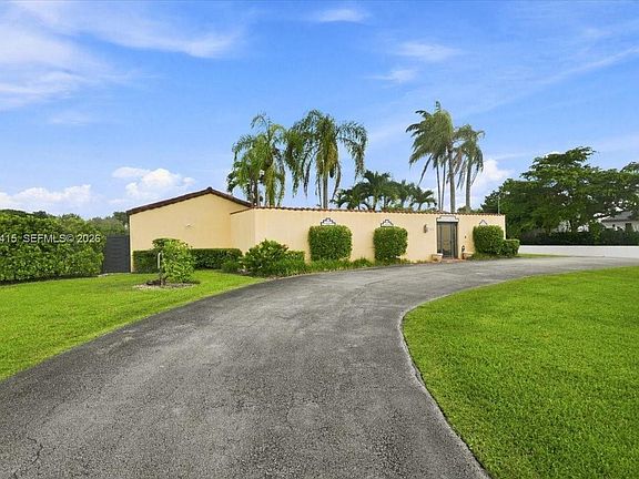 2nd image of 9805 SW 64th St